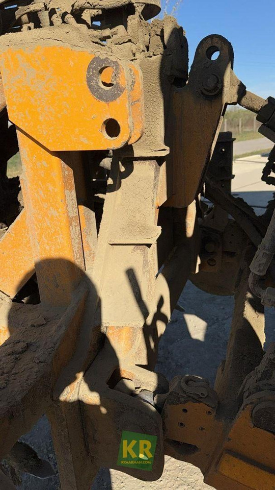 Enfouisseur à dents Veenhuis VMA 5.70