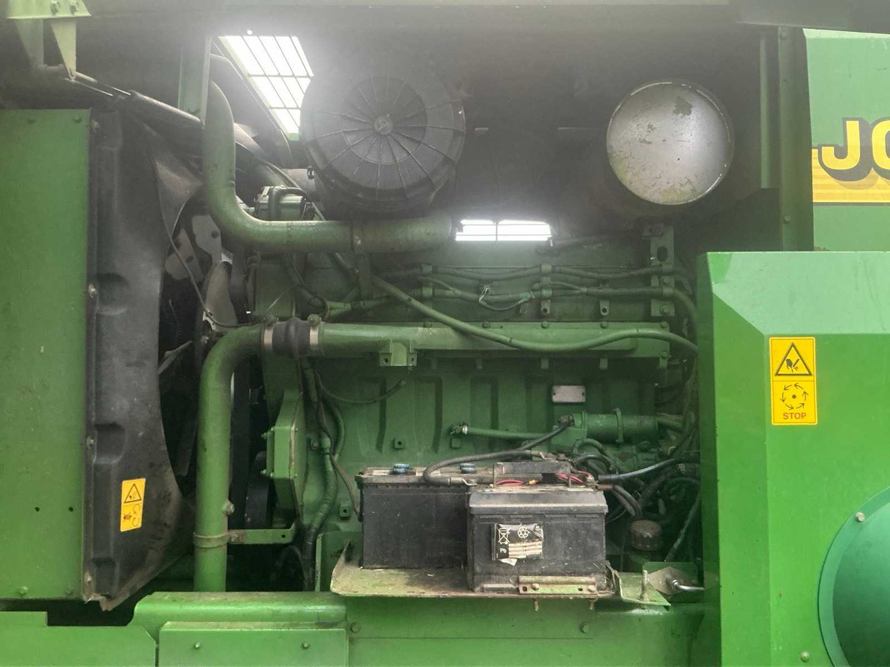Ensileuse 1999 JOHN DEERE 6750 FORAGE HARVESTER