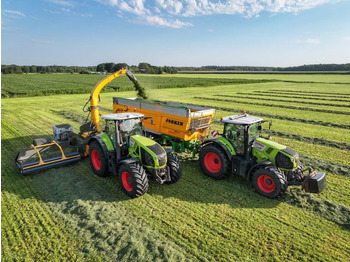 Ensileuse Elho Cobra 7710T getrokken hakselaar grashakselaar