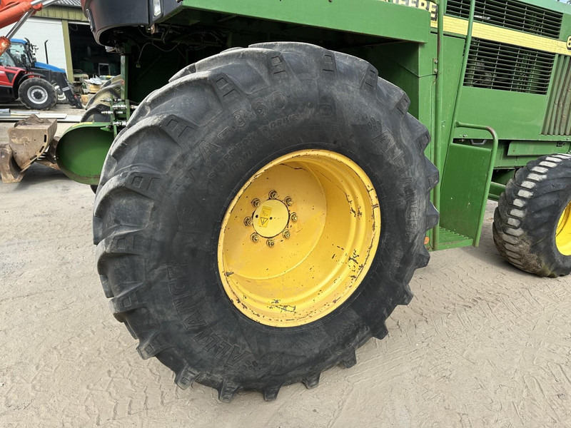 Ensileuse John Deere 6650 FOR PARTS