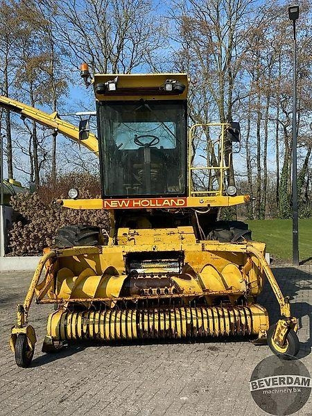 Ensileuse New Holland 2305