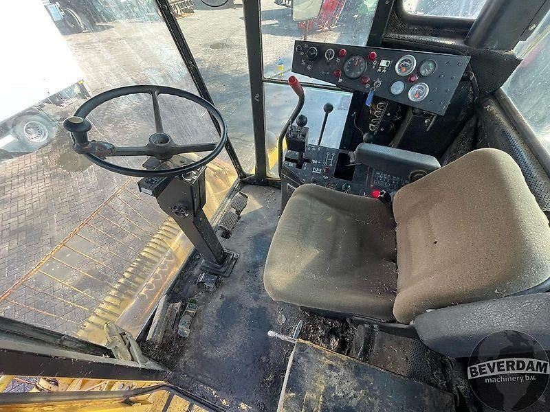 Ensileuse New Holland 2305