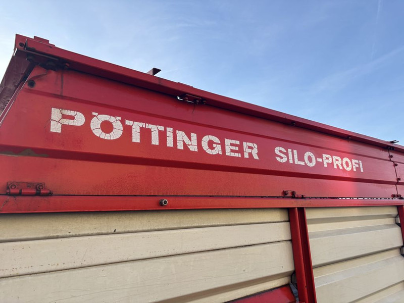 Ensileuse Pottinger SW102 Opraapwagen