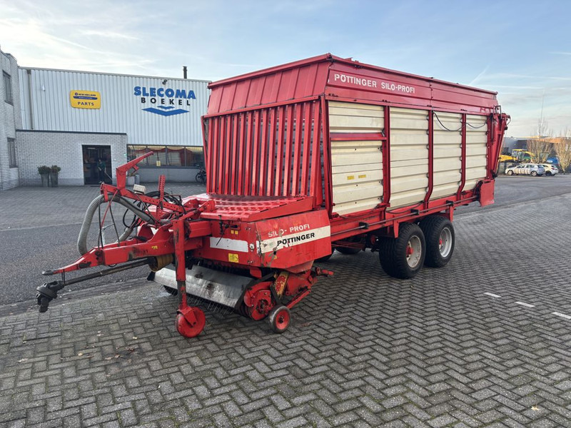 Ensileuse Pottinger SW102 Opraapwagen