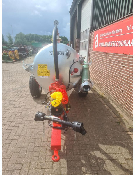 Epandeur à fumier Vaia waterwagen MB22
