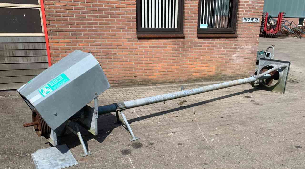 Epandeurs Karl Buschmann Mestmixer elektrisch mestverwerking