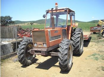 Tracteur agricole FIAT - 880 DT
: photos 1