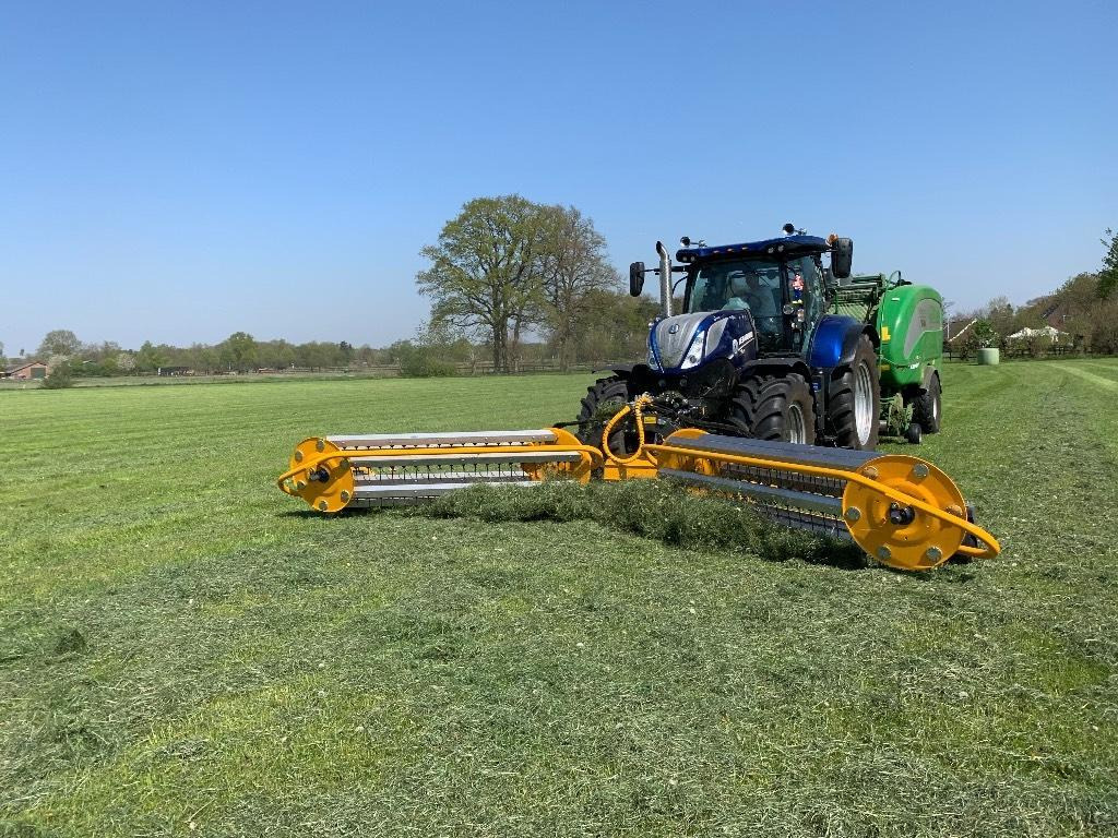 Faneuse Elho V-Twin 600 zwader fronthark balkenhark zwad hark