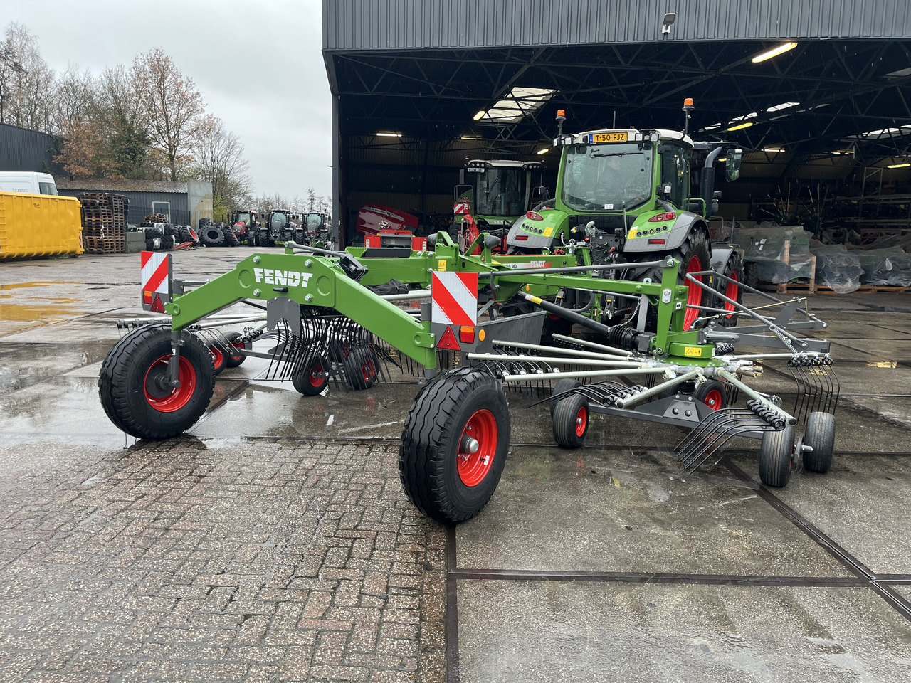 Faneuse Fendt Former 880