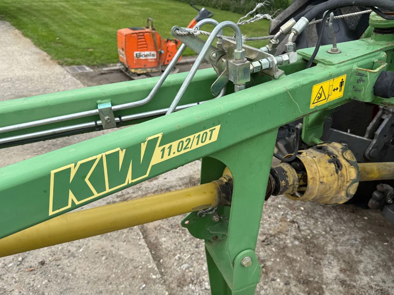 Faneuse Krone KWT 11.02 / 10 Trein model