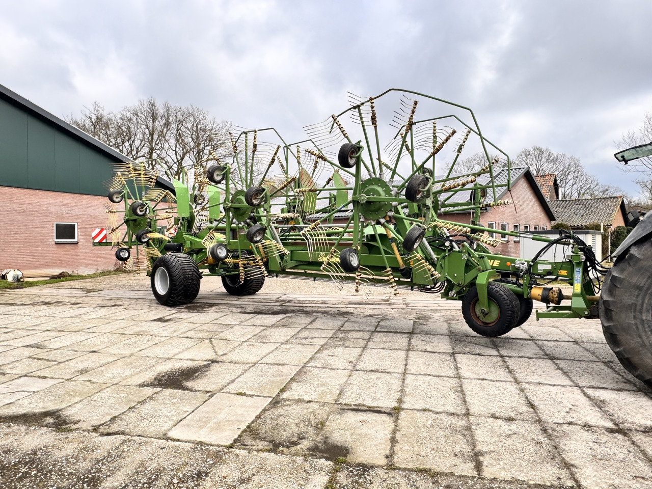 Faneuse Krone Swadro 2000