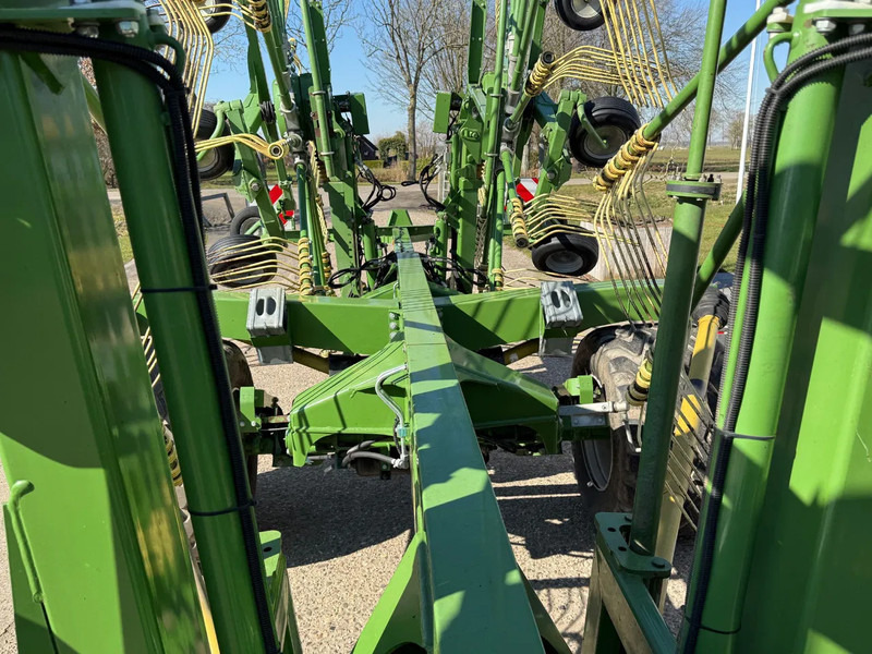 Faneuse Krone swadro 1400 plus 4 rotorhark