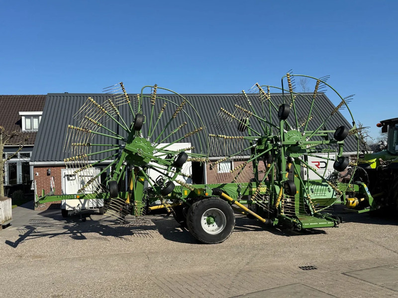 Faneuse Krone swadro 1400 plus 4 rotorhark