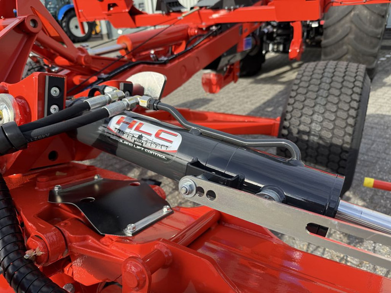 Faneuse Kuhn GF10803T Schudder