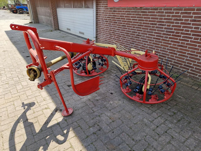 Faneuse PZ strela