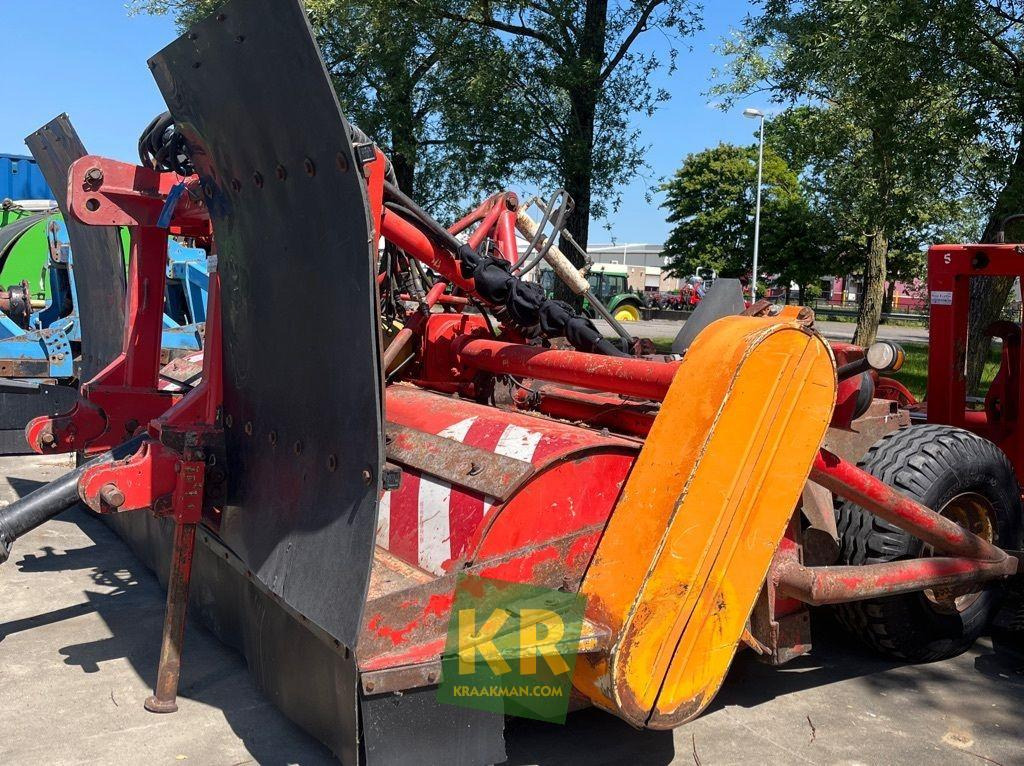 Faucheuse Ducker UM 27