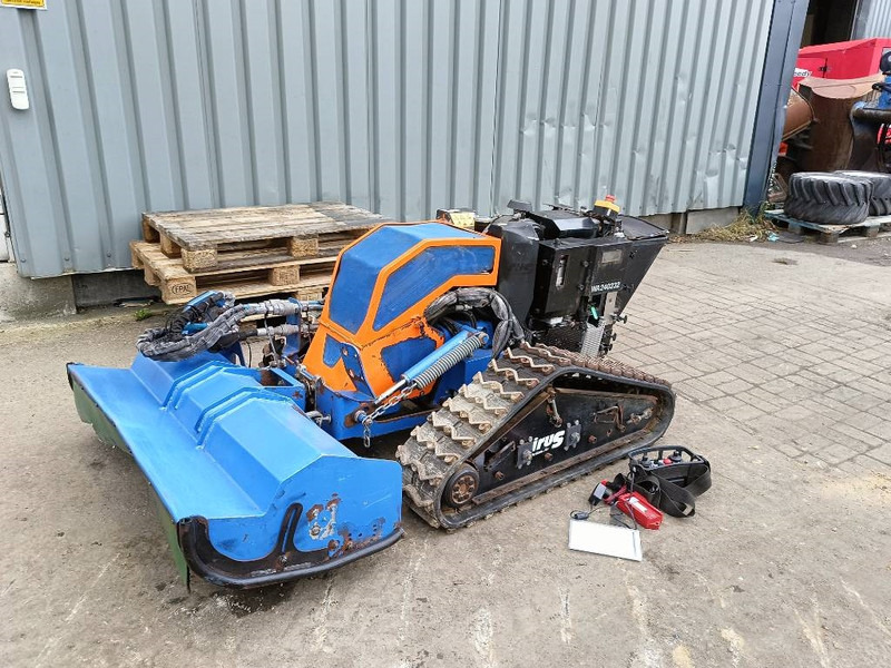 Faucheuse IRUS deltrak 2.0 robot remote mower maaier quatrak trac