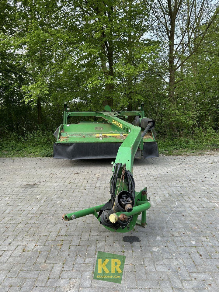 Faucheuse John Deere 530