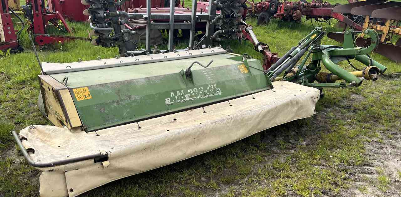 Faucheuse Krone AM283 CV schijvenmaaier Hooibouwmachines.