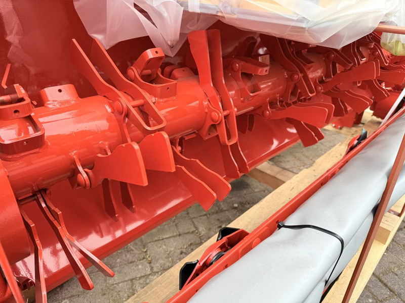 Faucheuse Kuhn FC3115D Schijvenmaaier met Kneuzer