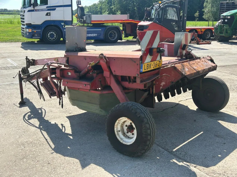 Faucheuse Kuhn JF Stoll 243 getrokken maaier