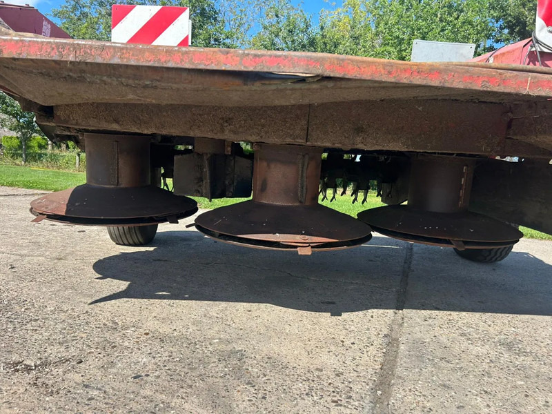 Faucheuse Kuhn JF Stoll 243 getrokken maaier