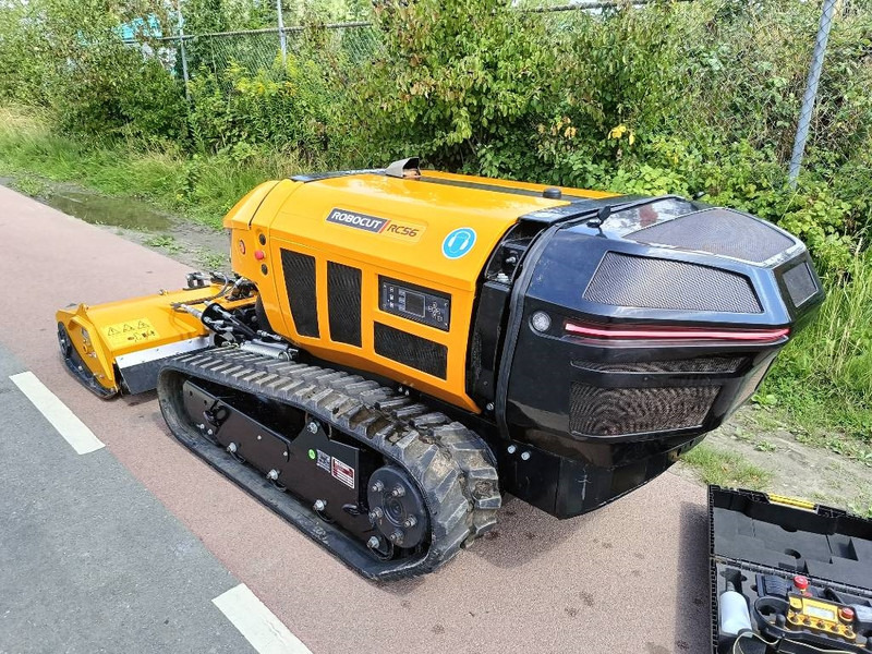 Faucheuse McConnel Robocut RC56 robot remote maaier mower 1200kg