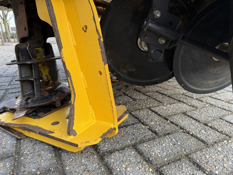 Faucheuse New Holland Duradisc F300 Frontmaaier