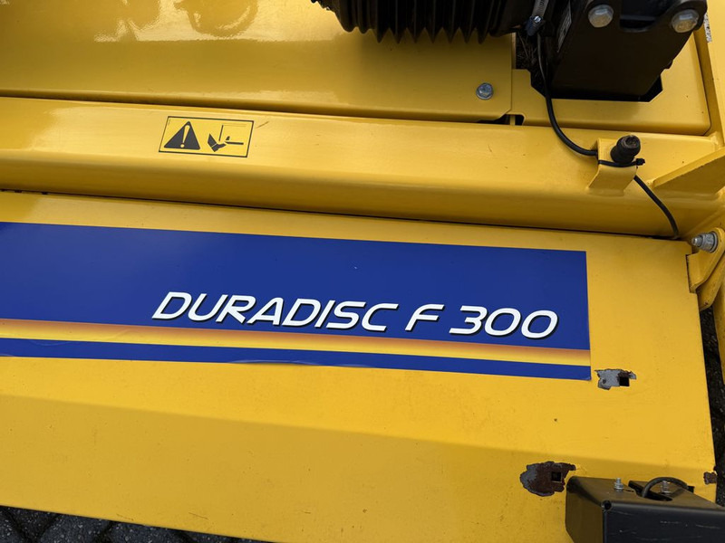 Faucheuse New Holland Duradisc F300 Frontmaaier
