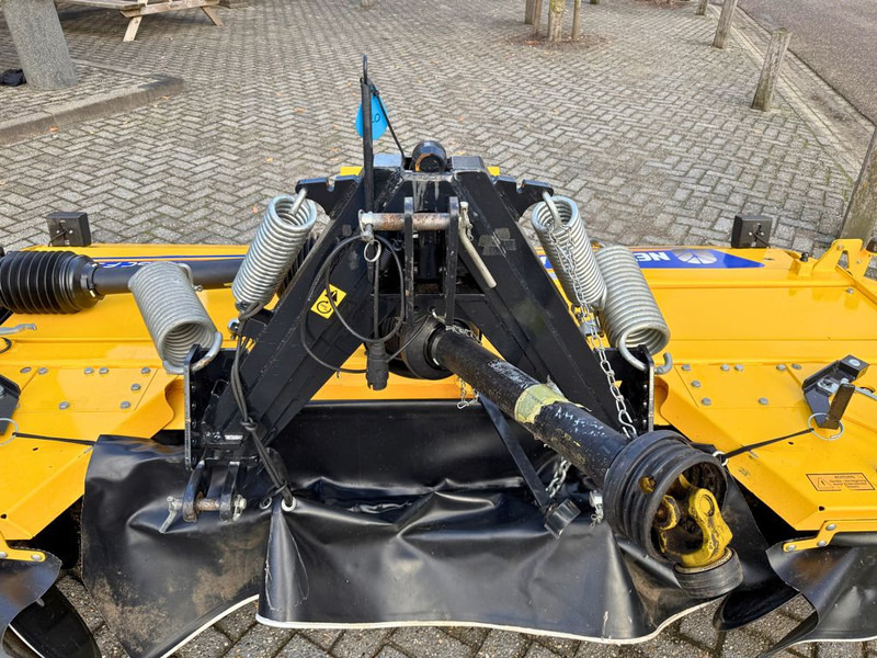 Faucheuse New Holland Duradisc F300 Frontmaaier