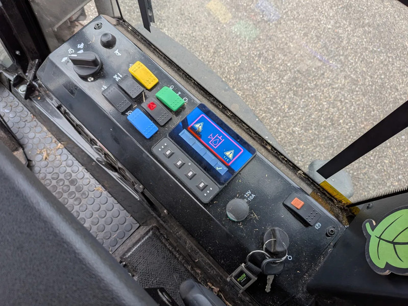 Faucheuse Ransomes MT503 CABINE