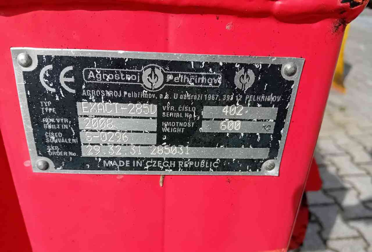 Faucheuse ZTR Agrostroj Pehlmirov Exact 285D schijvenmaaier