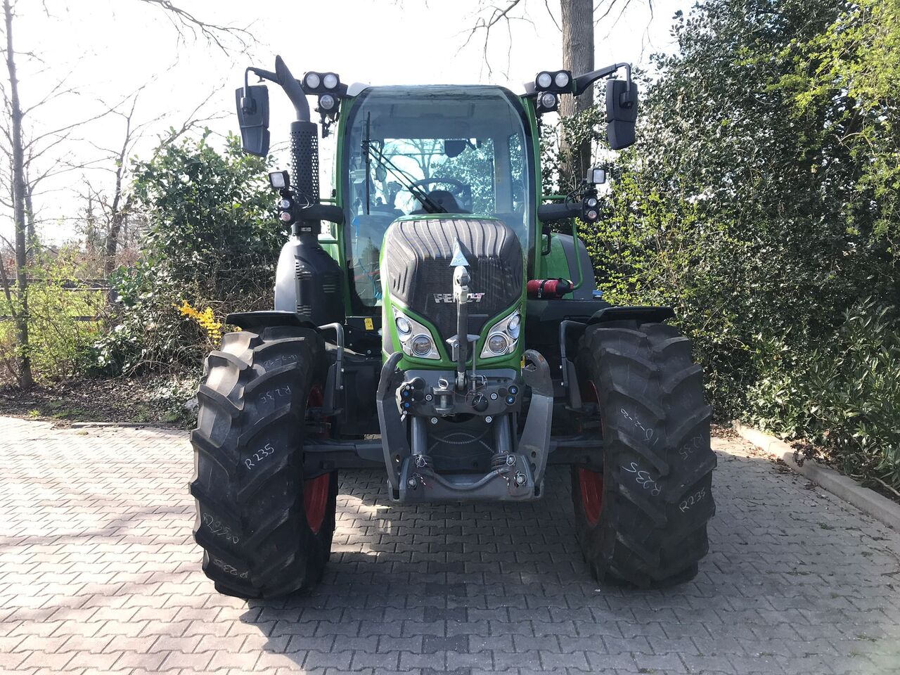 Tracteur agricole Fendt 513 Vario S4 PowerPlus: photos 5