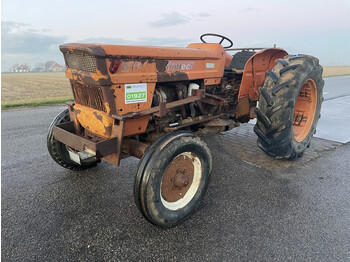 Tracteur agricole Fiat 640: photos 1