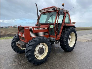 Tracteur agricole Fiat 80-90 DT: photos 1