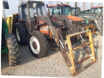 Tracteur agricole Fiat 980 DT: photos 1