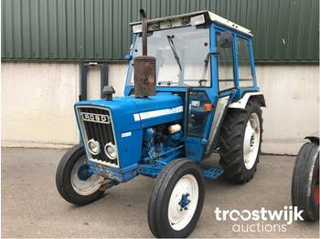 Tracteur agricole Ford 2600: photos 1