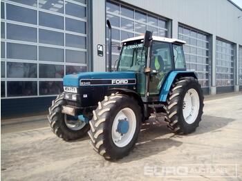 Tracteur agricole Ford 8340: photos 1