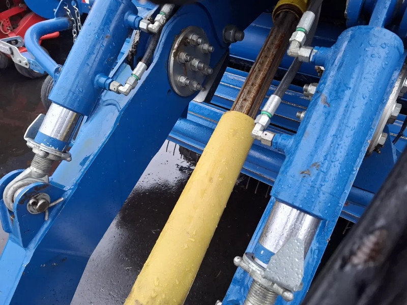 Machine agricole Göweil G-1F125