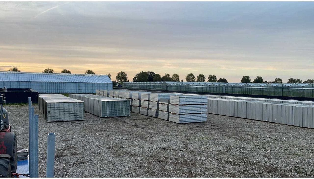 Machine agricole Growing table ebb & flow (18x)