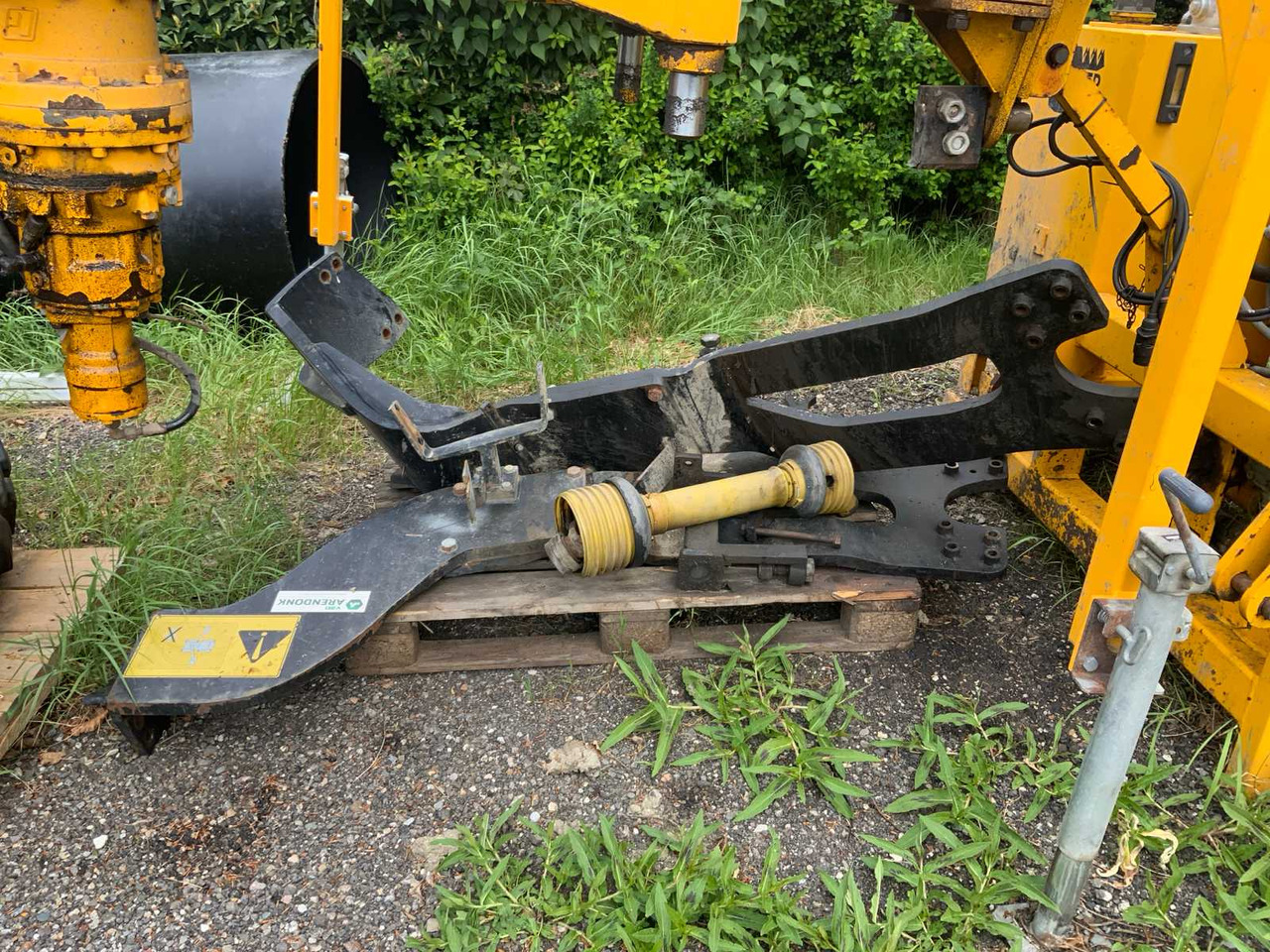Machine agricole Herder Grenadier MBK 220 SZ