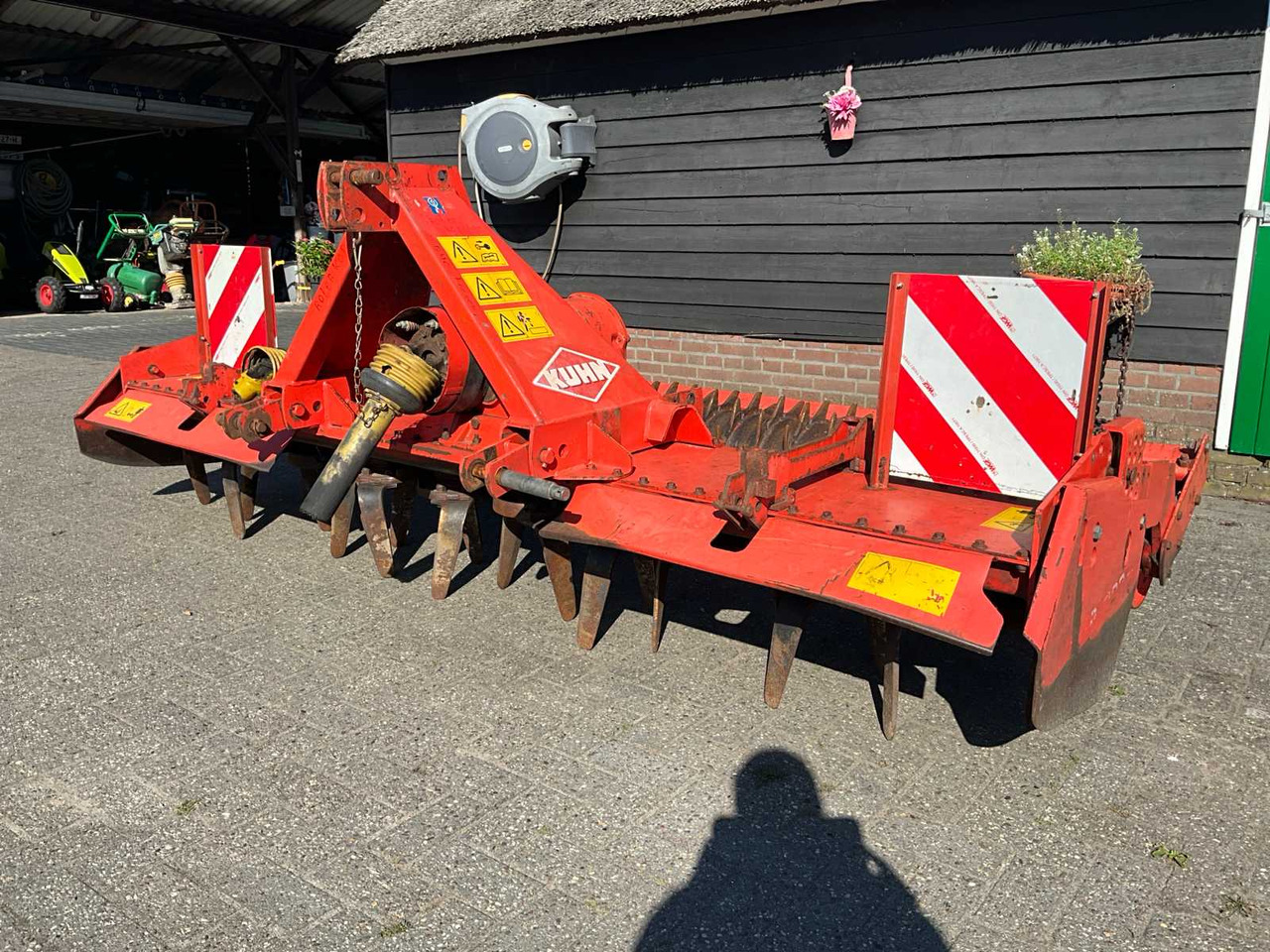 Herse rotative Kuhn HRB302D