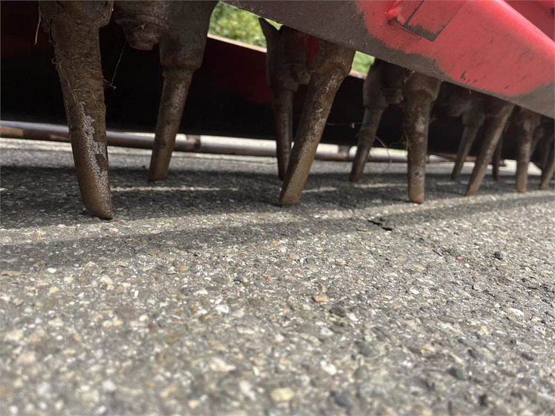 Herse rotative Lely 300-22