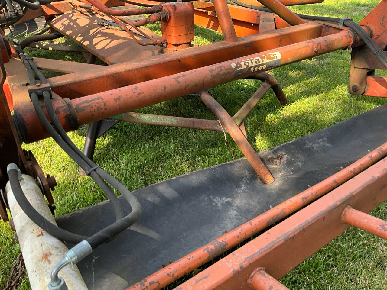 Machine agricole Holarus HM