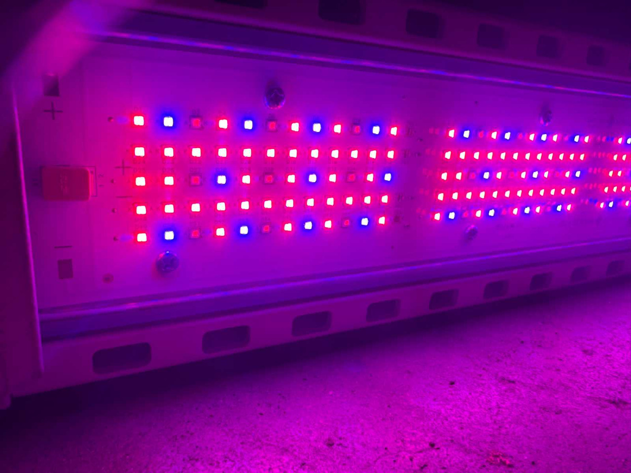 Machine agricole Hortilux HortiLed Top 120v19