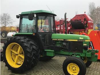Tracteur agricole JOHN DEERE 2250 TRACTOR: photos 1