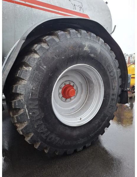 Machine agricole Jako BT13000EK