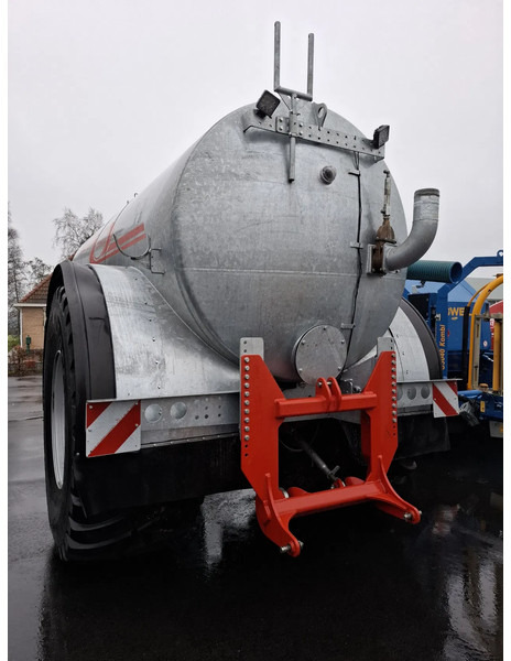 Machine agricole Jako BT13000EK