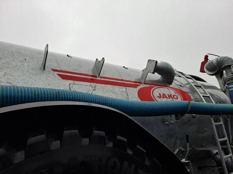 Machine agricole Jako BT13000EK