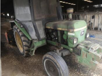 Tracteur agricole John Deere 2130: photos 1